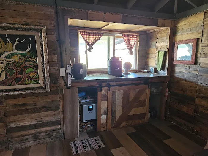 May’s Rock Ranch Picture 1