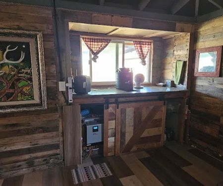 May’s Rock Ranch