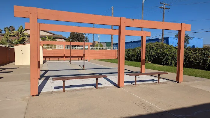 Rancho Bonita Mobile Home Park Picture 4