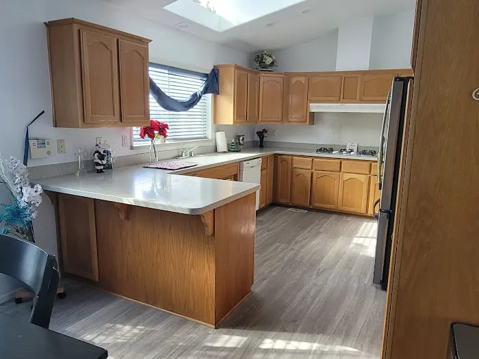 Hacienda Mobile Estates - A 55+ Community Picture 6