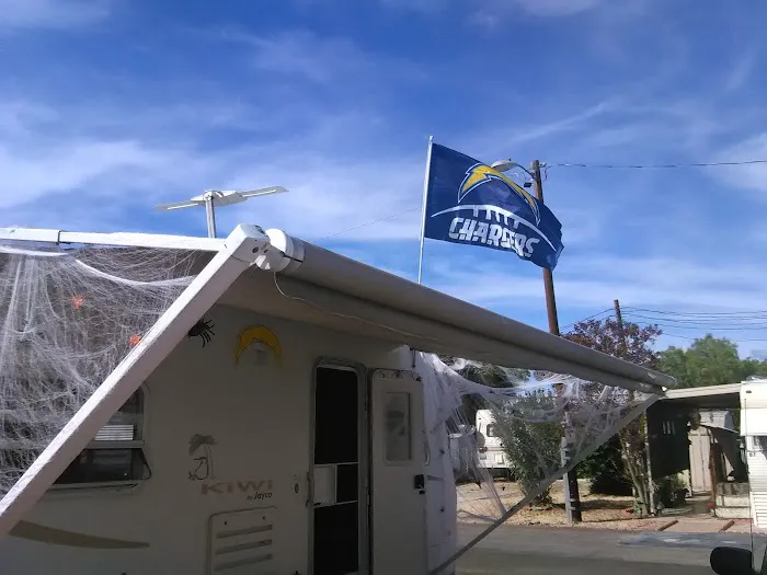 Evergreen Mobile Home & Rv Pk Picture 7