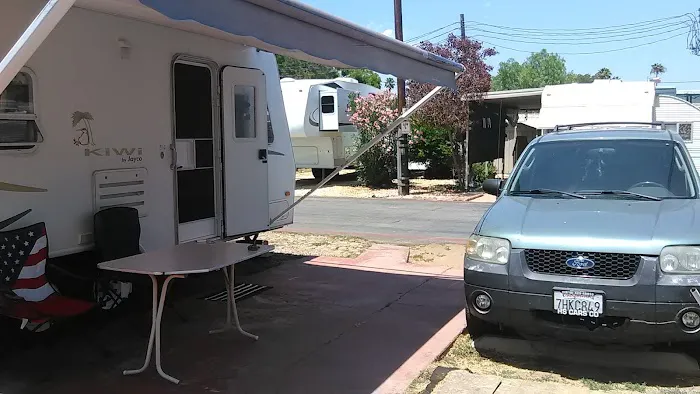 Evergreen Mobile Home & Rv Pk Picture 8