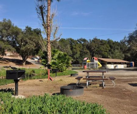Lilac Oaks Campground