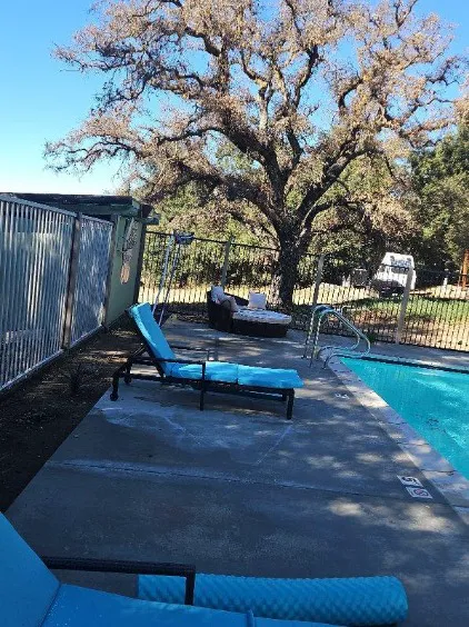 OAKKNOLL RV & CAMPGROUND Picture 3