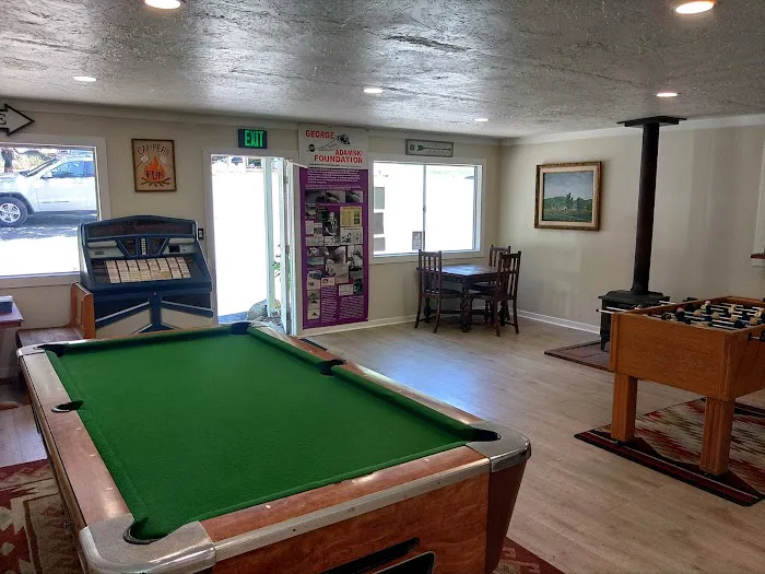 OAKKNOLL RV & CAMPGROUND Picture 9