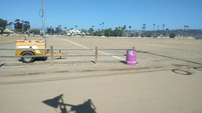 Del Mar Fairgrounds Surf & Turf RV Park Picture 1