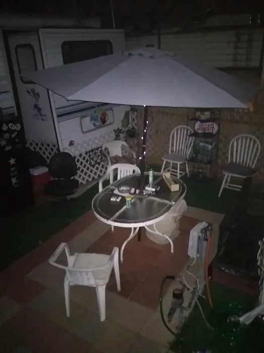 Eastern Trailer Park Picture 1