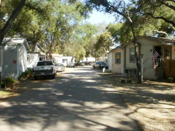 Pomerado Oaks Estates Picture 2