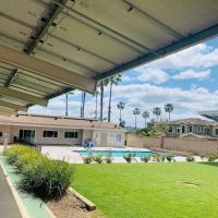 Poinsettia Senior & Family Mobilehome Parks ico