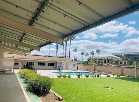 Poinsettia Senior & Family Mobilehome Parks
