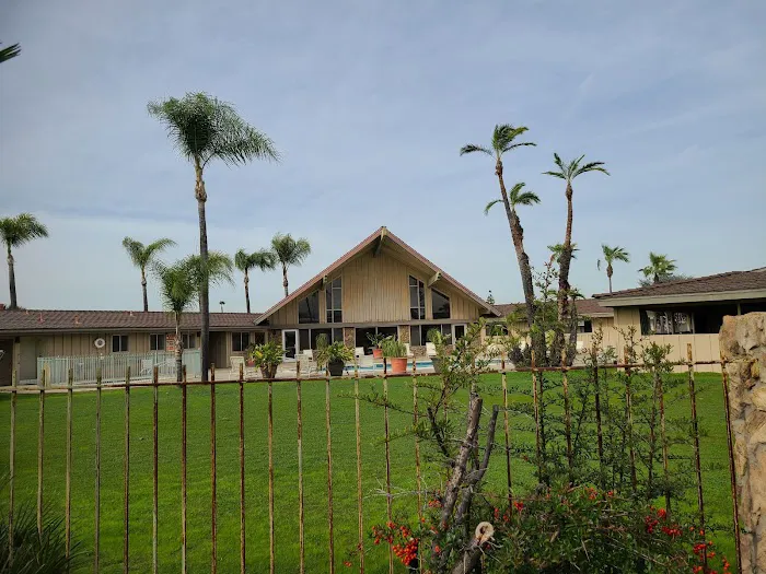 Hawaiian Village Mobile Homes Picture 1