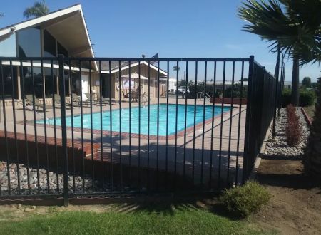 Palms Mobile Estates