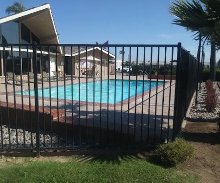 Palms Mobile Estates