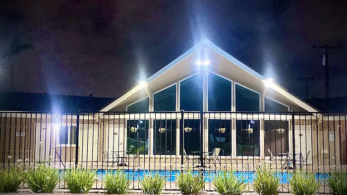 Palms Mobile Estates Picture 3