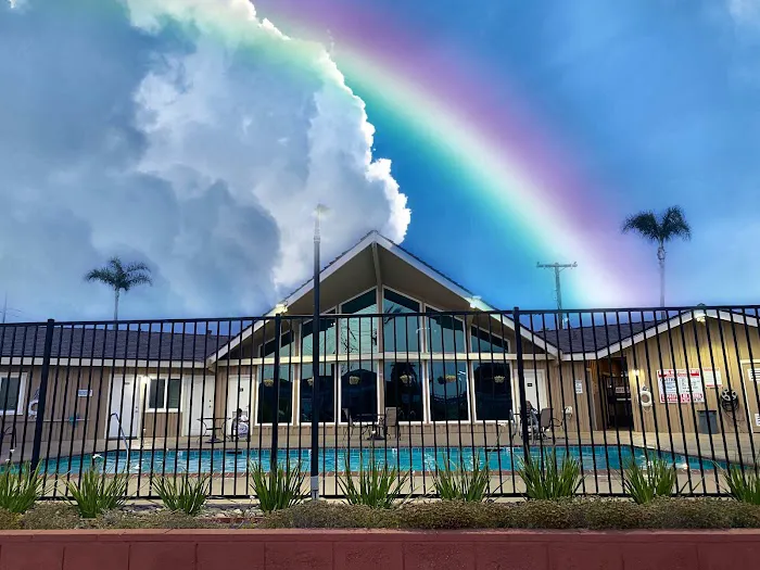 Palms Mobile Estates Picture 4