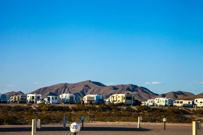 Road Host RV Monthly Extended Stay in El Paso Picture 4