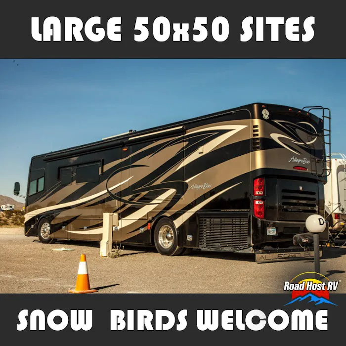 Road Host RV Monthly Extended Stay in El Paso Picture 3