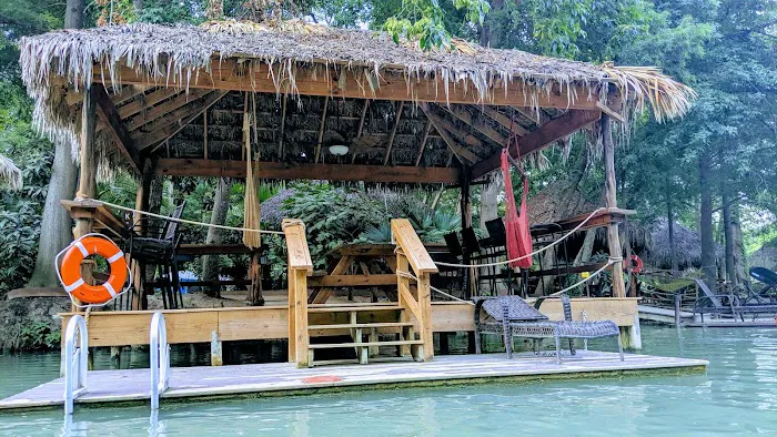 Son's Island Picture 6