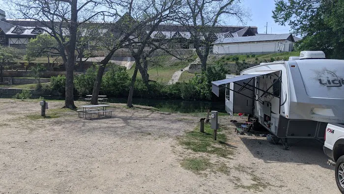 Landa RV and Campground Picture 5