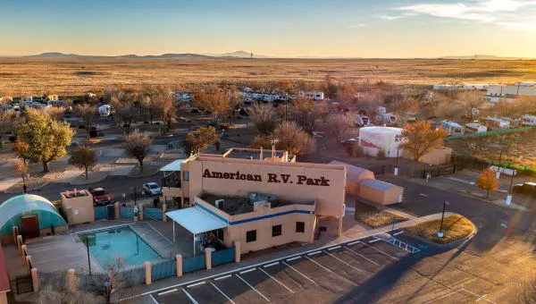 American RV Resort Picture 9