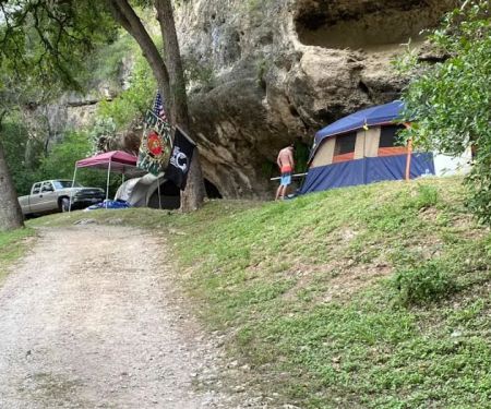 KL Ranch Cliffside