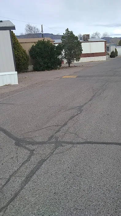 North Court Mobile Home Park Picture 2