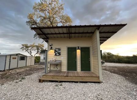 Sparrow Bend River Retreat