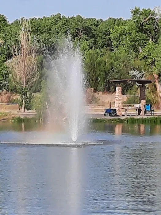 Isleta Lakes & RV Park Picture 1