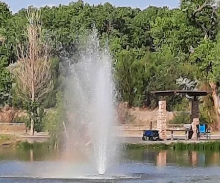 Isleta Lakes & RV Park