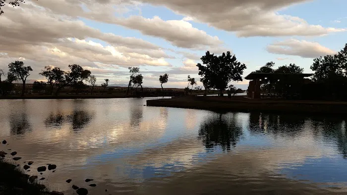 Isleta Lakes & RV Park Picture 9