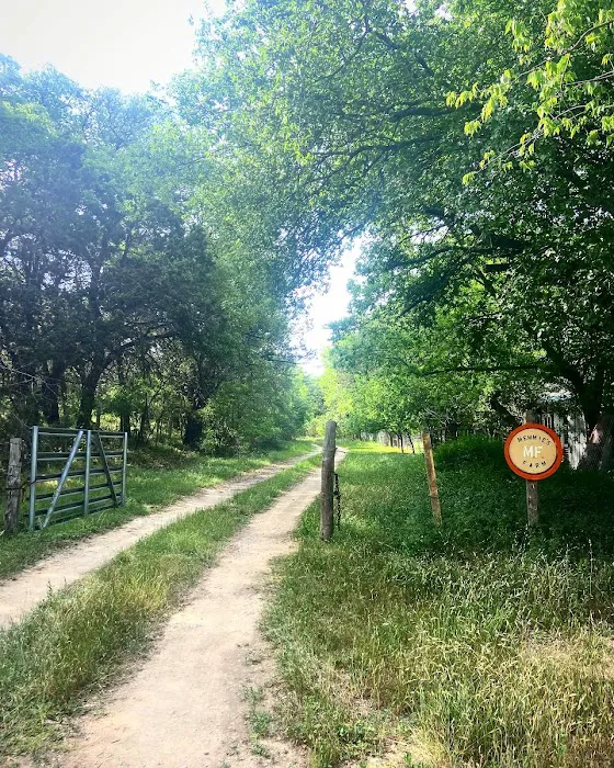 Memmie’s Farm Picture 5