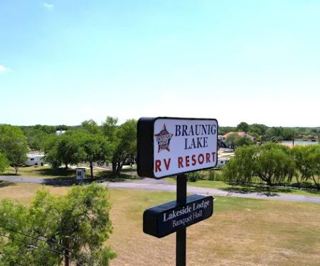 Braunig Lake RV Resort