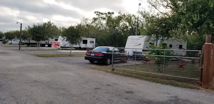 Country Living RV Park Resort Picture 4
