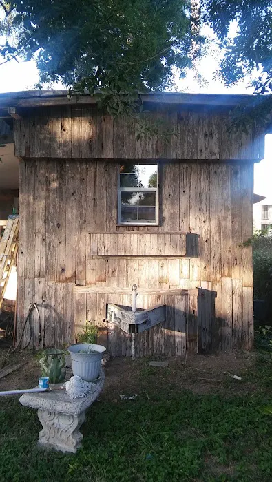 Circle Lane Mobile Home Park Picture 4