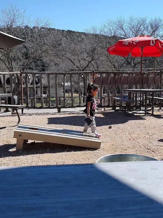 Ol' River RV Park Picture 7
