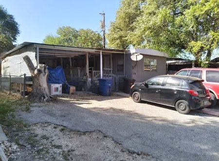 Crestview Mobile Home Park
