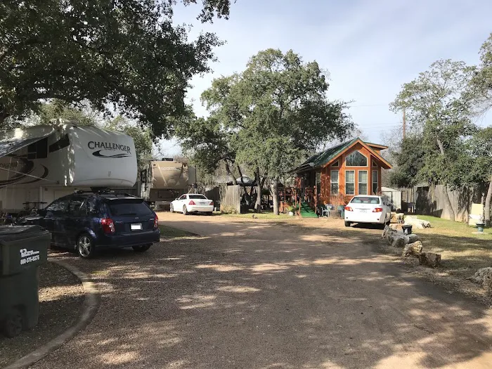 Cuernavaca Mini RV Park Picture 2