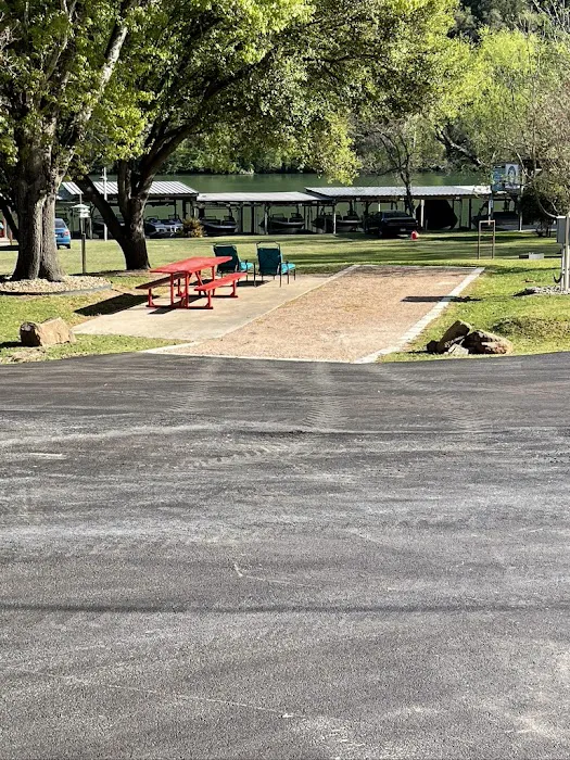 Riverbend RV Park / Lake Austin Picture 6