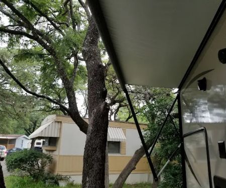 Honeycomb RV Park
