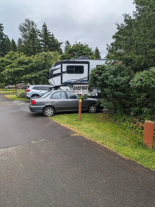 Expo Center RV Park Picture 4