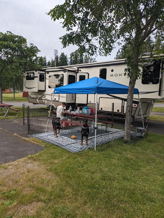 Expo Center RV Park Picture 5