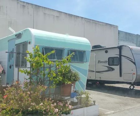 Sequoia Trailer Park