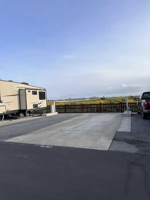 Trailer Villa Picture 1
