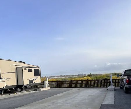 Trailer Villa