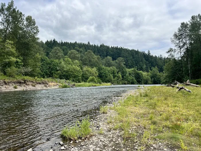 Riverbend Campground Picture 5