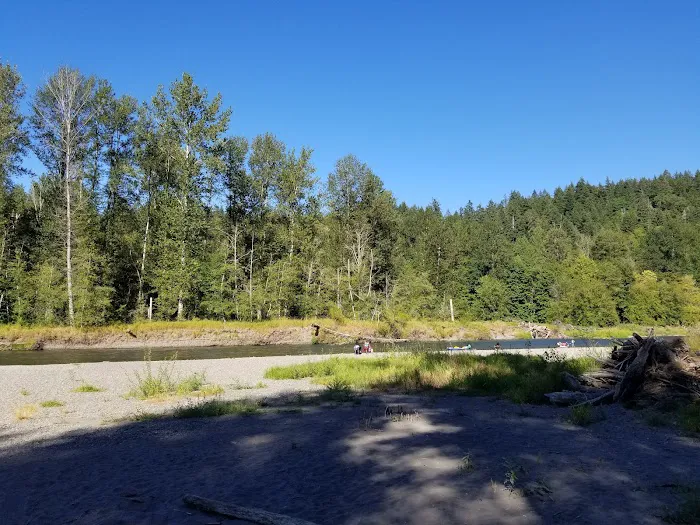 Riverbend Campground Picture 9