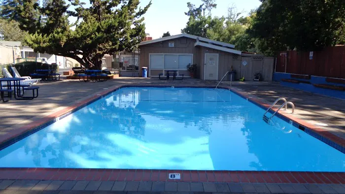 Palo Mobile Estates Picture 4