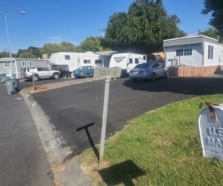 Tradewinds RV Park