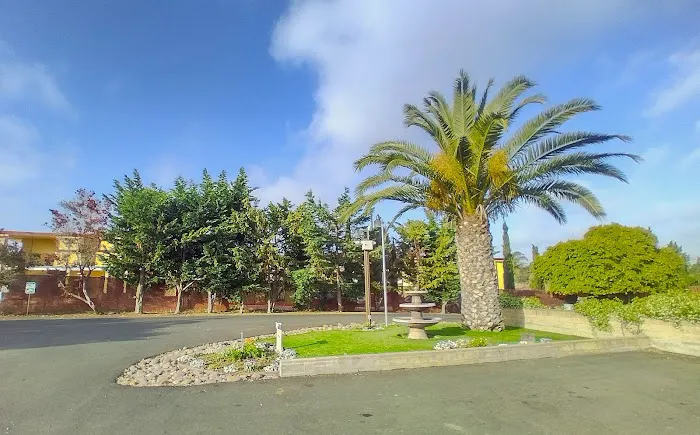 Tradewinds RV Park Picture 10