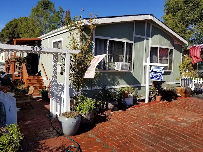 Vallejo Mobile Estates LLC Picture 4